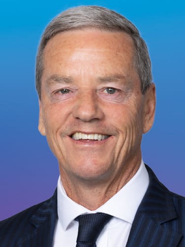Andrew Bayly